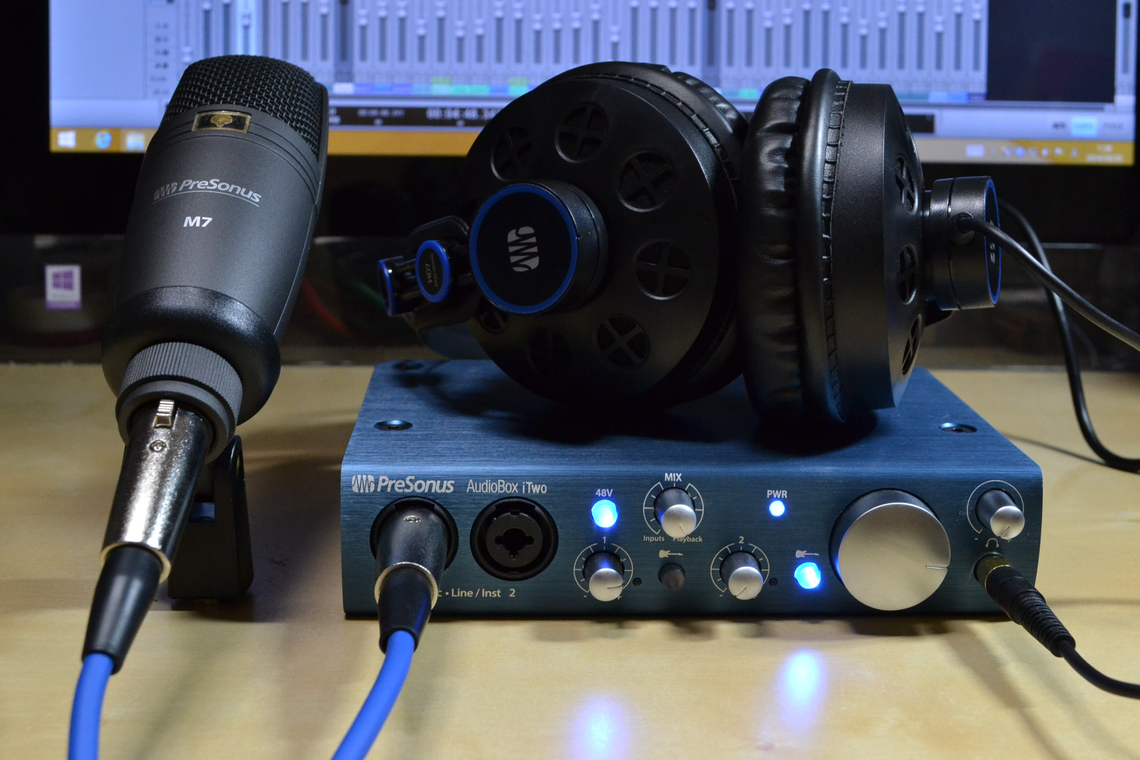 PreSonus AudioBox iTwo Studio DTMセット オーディオインターフェイス ヘッドホン マイク Studio One  Artistバンドル