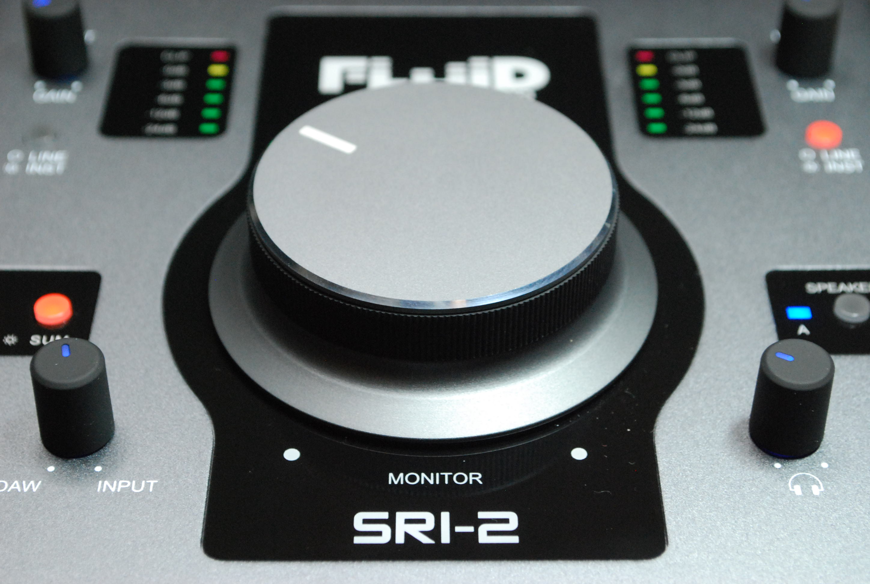 Fluid Audio SRI-2 *USBハイレゾ・オーディオ・インターフェース *DTM