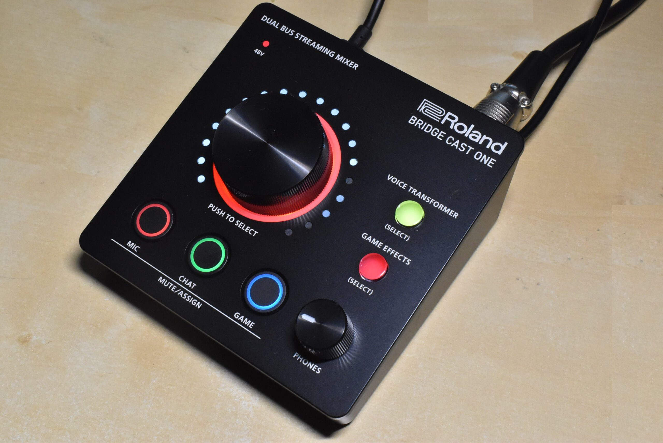 ゲーマー、配信者向けオーディオミキサー兼インターフェイスのコンパクトモデル、Roland BRIDGE CAST ONE